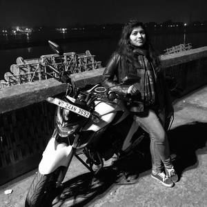 Meet your Posher, Monica